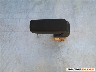 Fiat Grande Punto könyöklő 