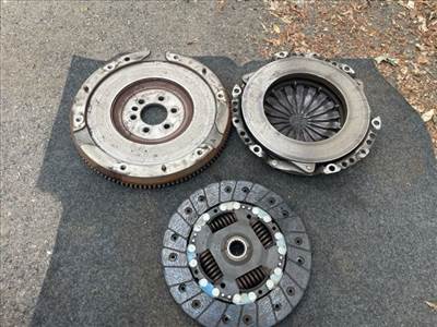 Opel Corsa F OPEL CORSA F Kuplung Szett Lendkerékkel 9834066780 9801139380