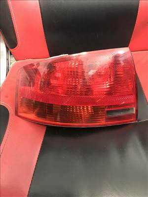 Audi A4 (B6/B7) SEDAN * bal hátsó külső lámpa