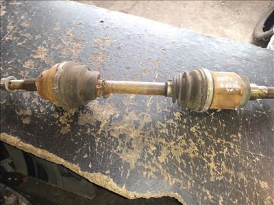 Nissan Pathfinder 2.5Dci Bal első féltengely 