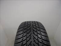 Nokian WR Snowproof 215/60 R16 