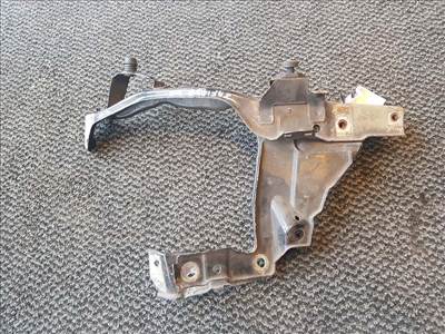 Opel Zafira B jobb első fényszórókeret