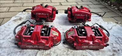 Alfa Romeo Giulia Alfa Giulia 305/292mm piros Brembo/ATE fék 