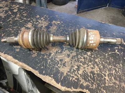 Mazda BT-50 2.5Tdi 4x4 Bal féltengely 