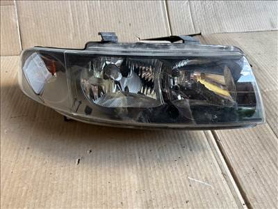 Seat León I Jobb első lámpa 1m1941002d