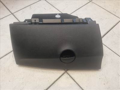 FIAT ABARTH 500 / 595 / 695 Kesztyűtartó