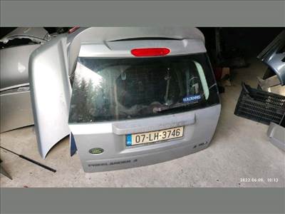 Land Rover Freelander 2 csomagtérajtó LR003546