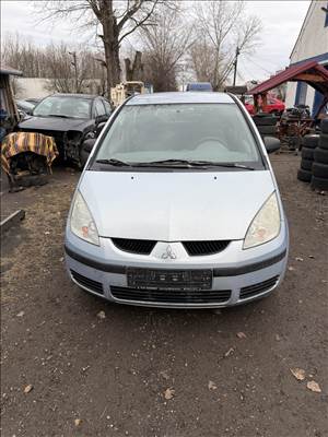Mitsubishi Colt V 1.1bontott alkatrészei