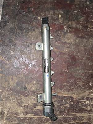 Opel Zafira B 1.9 CDTI magasnyomású rail cső 