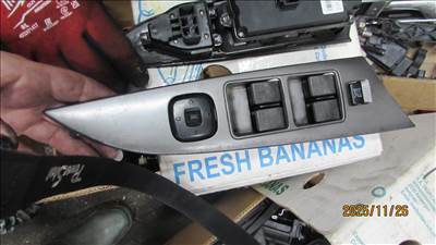 Mazda 3 (BL) Bal első ablakemelő kapcsoló  bs3e66350a