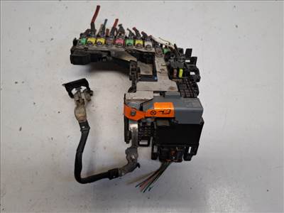 Citroen DS5  akkumulátor biztosíték 9665878380