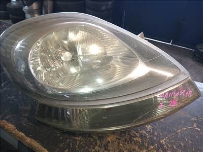 Nissan Primastar Jobb fényszóró  renault7700311372