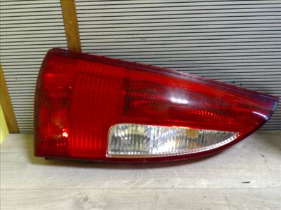 MAZDA PREMACY 99.01-05.10 Bal hátsó lámpa