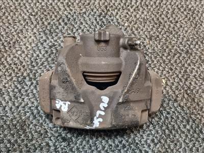 NISSAN PULSAR, NISSAN JUKE F15 Bal első Féknyereg Munkahengerrel