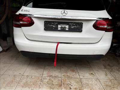 Mercedes C-osztály W205 Hátsó lökhárító 