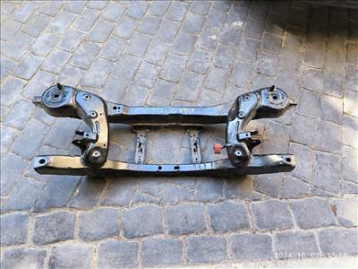 FORD KUGA Hátsó Bölcső