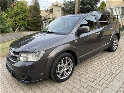 Eladó Fiat Freemont 2.0 16V Multijet  Napfénytető/Navi/Fűthető bőr