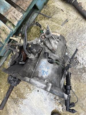 Citroën C4 I manuális váltó 1.6 hdi