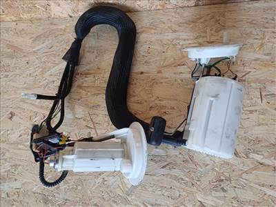 BMW E60/E61 (2003 2009)  2.2 ,2.5Benzines Benzines Tank Szivattyú 