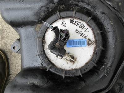 Ford Fiesta  üzemanyagszivattyú 8V519H307