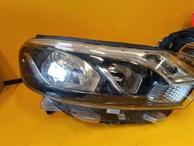 Toyota Proace II Jobb Fényszóró 9808581180