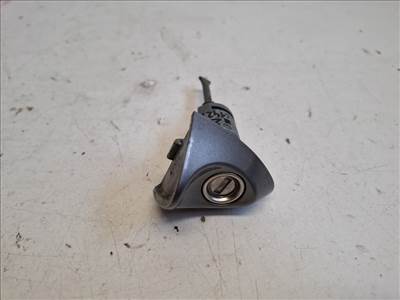 Hyundai IX20 bal első ajtózár