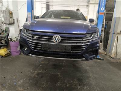 Volkswagen Arteon eleje, motorháztető, lökhárító, sárvédő, homlokfal, hűtő sor - LC5B Atlantic blue