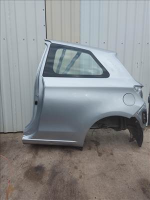 Toyota Yaris (XP130/XP150) Bal hátsó sárvédő L2573