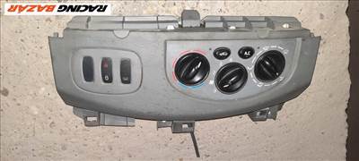 Renault Trafic II Passenger L1H1 2.0 dCi 115 Trafic Vivaro klímavezérlő panel 