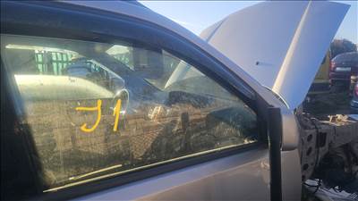 Nissan X-Trail (T30) Ajtó üveg 