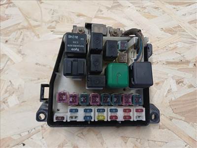 Mazda Premacy (1999-2004) 2.0 Diesel Biztosíték Tábla 