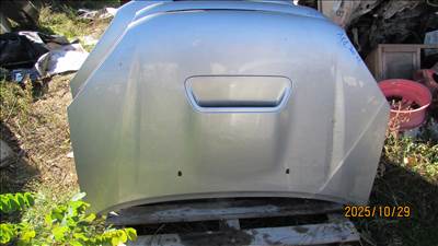 Toyota RAV4 (XA20) motorháztető (118)