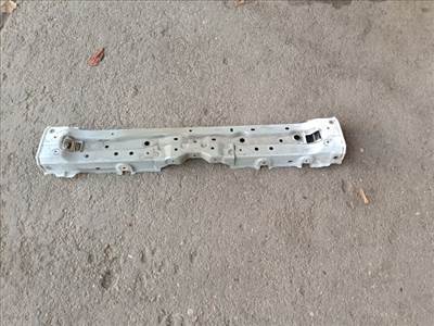 Toyota Corolla (E210) homlokfal 