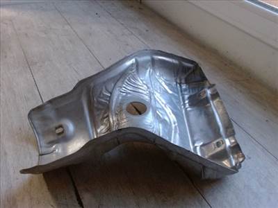 VOLVO S40 2008.01.01-2012.05.30 Hővédő lemez 