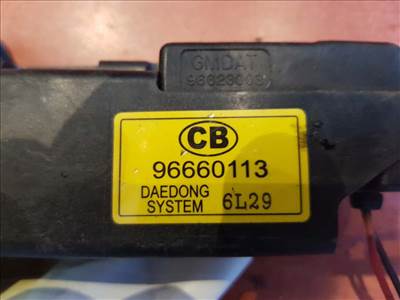 Opel Antara központizár motor tankajtóhoz