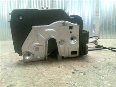 MERCEDES C (W203) 2000.06.01-2006.12.31 Bal első ajtó zárszerkezet központi záras