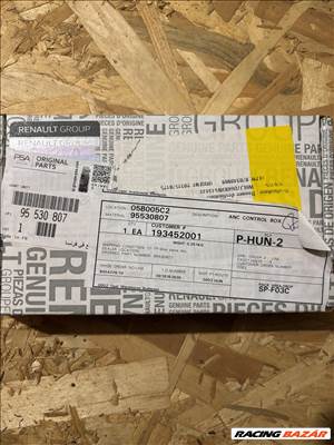 Opel Vivaro B Vivaro B karosszéria vezérlő 95530807 284b12763r