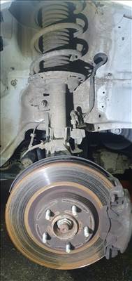 Ford Focus mk4 jobb első futómű 