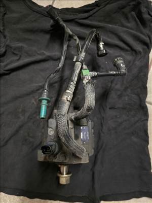 Peugeot Partner I Combispace HDi 90 magasnyomású szivattyú 