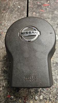 Nissan Navara (D40) Double Cab 2.5 dCi Kormány légzsák 