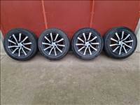  5x114.3 lyukosztású 17" használt Aez alufelni TPMS szenzorokkal, rajta 215/55 használt nyári gumi 