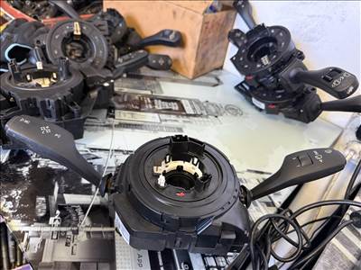 Bmw f31 f20 f25 kormánykapcsoló 9253754