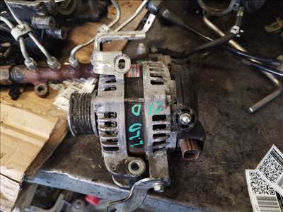 Toyota RAV4 2.2 D-4D 150A generátor 2706026081 1042118121