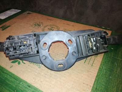 Peugeot 106 Komplett Kormánykapcsoló (Bajuszkapcsoló) *82374* psa-96128651z