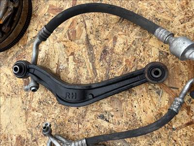 Opel Insignia A 2.0 Turbo lengőkar 