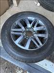 TOYOTA HILUX / LAND CRUISER  gyári felni R18" rajta 265/60 Bridgestone téli gumi