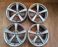  Gyári 18"-os Volvo XC90 alufelni  / 5 x 108 / ET 42.5 /