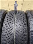  225/4018" újszerű Michelin téli gumi gumi