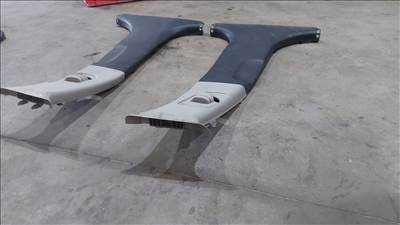 KIA Cee’d Ceed 12- Bal jobb B oszlop takaró műanyag elem borítás 0316 85835a2010