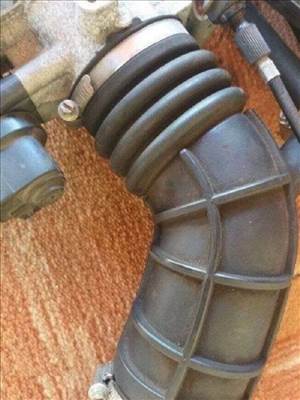 BMW 3-as sorozat E36 légszűrő gumi cső gumcső